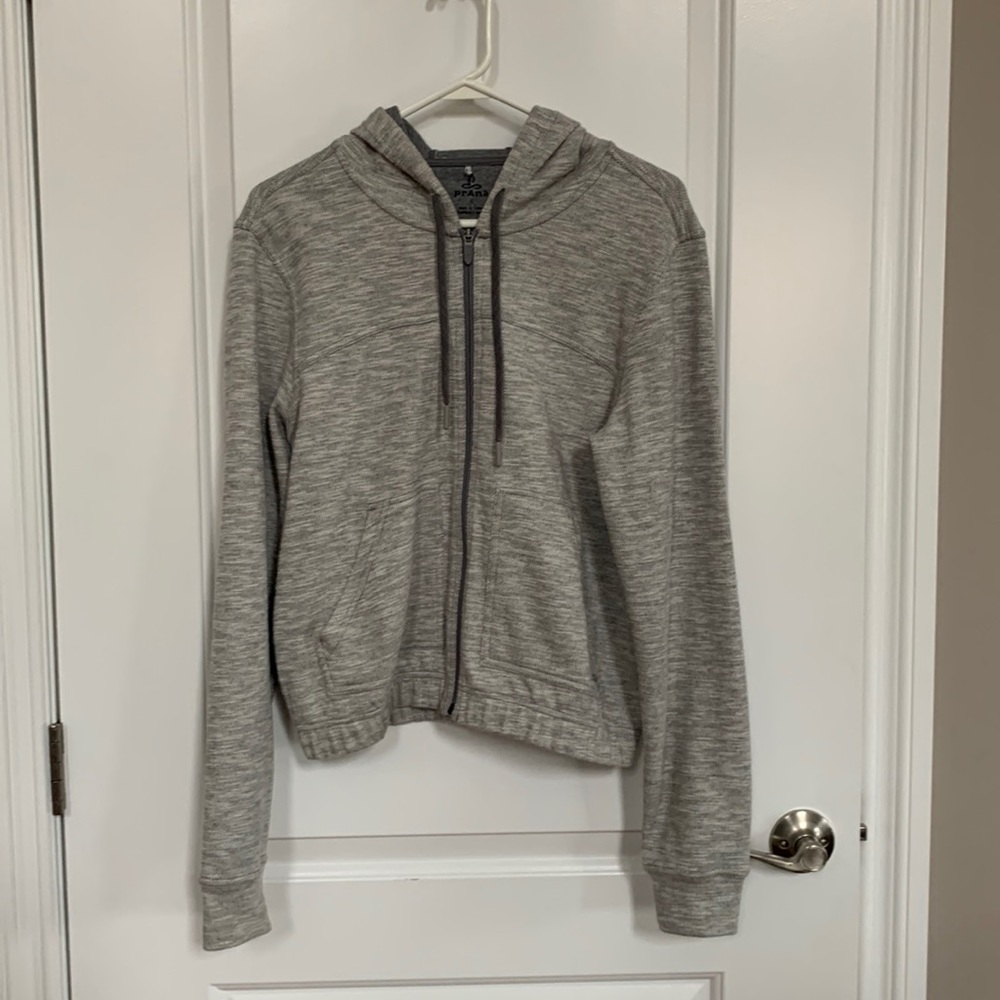 Women’s Prana hoodie